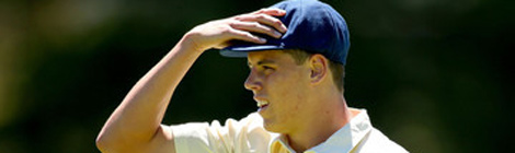Ben Dwarshuis takes a Hat Trick